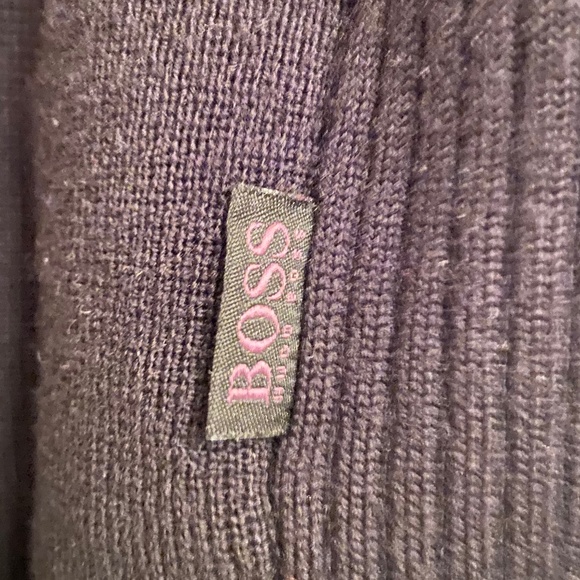 Hugo Boss Zip Up Sweater - Picture 2 of 3